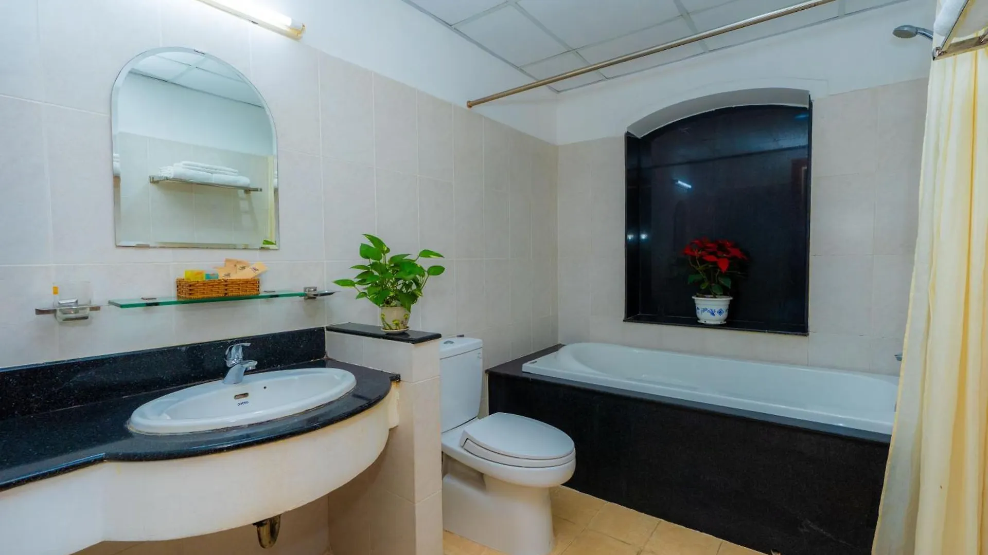 הו צ'י מין סיטי Hoang Ha Boutique Hotel 2*, הו צ'י מין סיטי